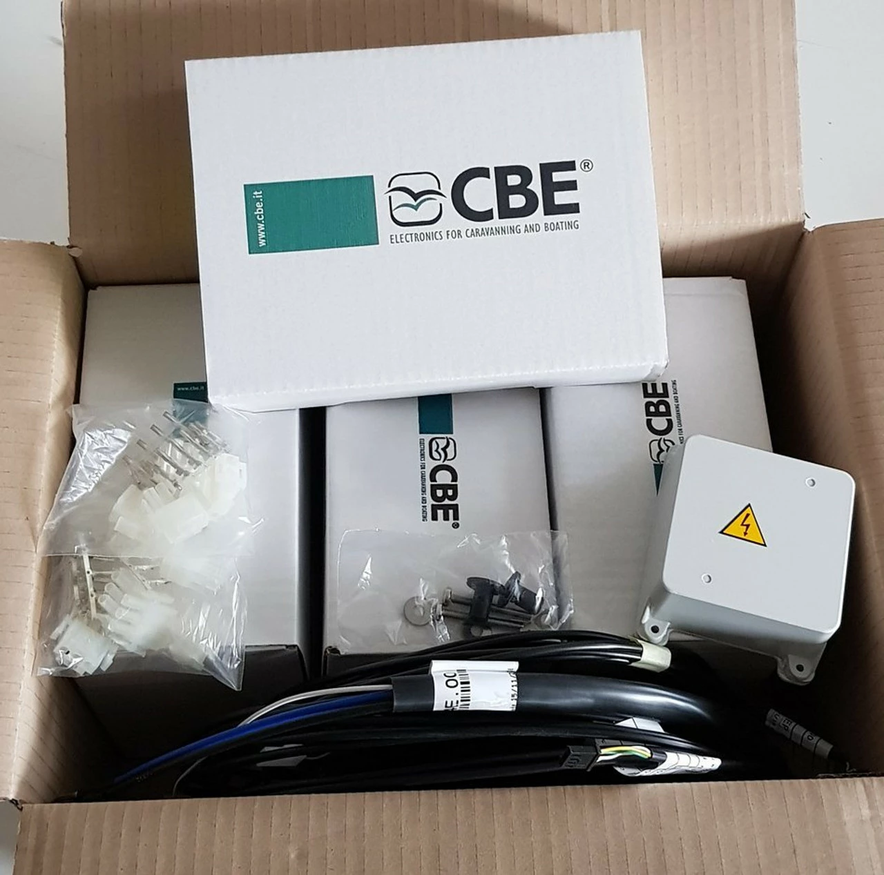 CBE PC 210 Complete Campervan Power Management System 8 CBE PC 210 Complete Campervan Power Management System - Image 6