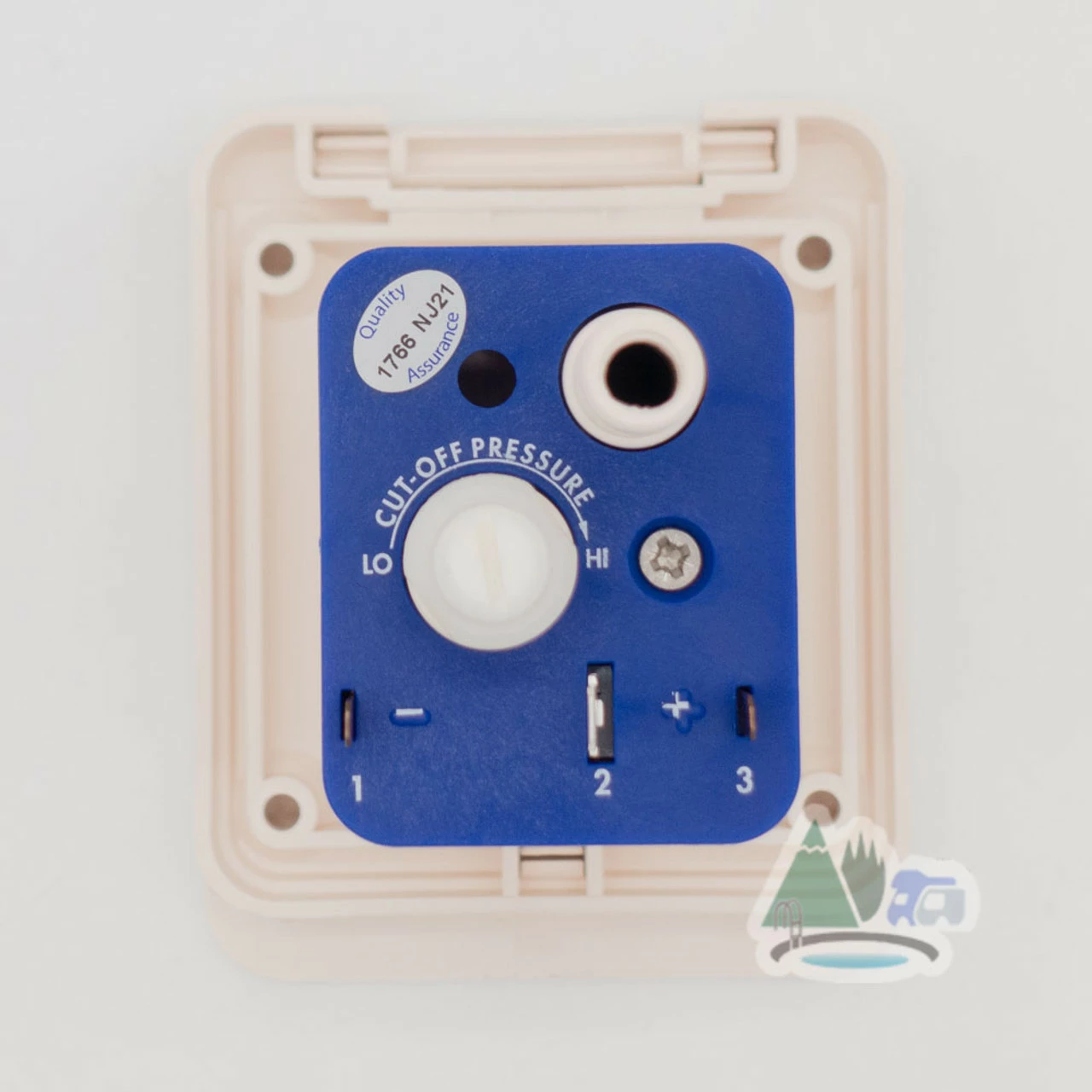 Whale Watermaster Inlet Socket For Caravans And Motorhomes 8 Whale Watermaster Inlet Socket For Caravans And Motorhomes - Image 6