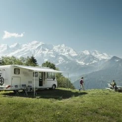 Thule Omnistor 8000 Wall-Mounted Caravan Motorhome Awning