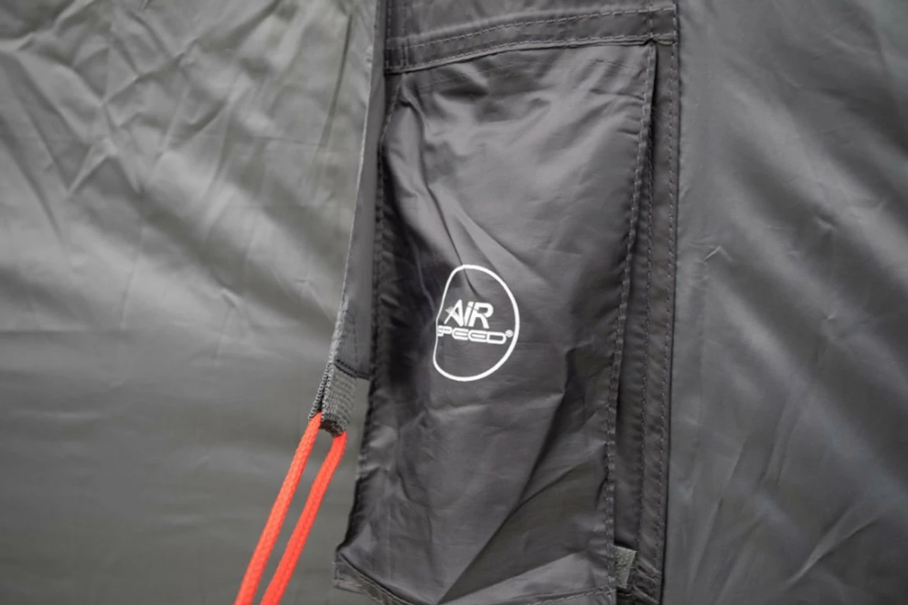 Vango Cove II Air Driveaway Awning For Campervan 12 Vango Cove II Air Driveaway Awning For Campervan - Image 10