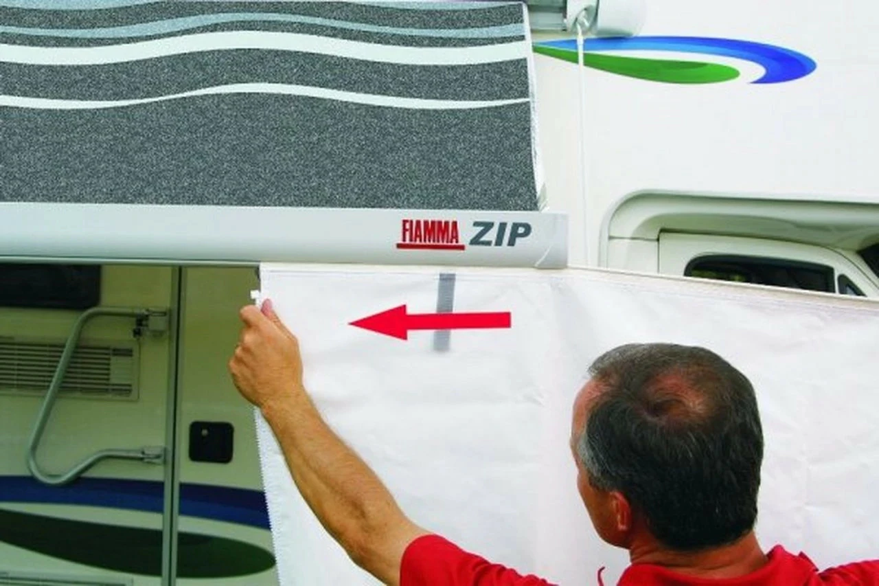 Fiamma F45 Zip Motorhome And Caravan Privacy Room 4 Fiamma F45 Zip Motorhome And Caravan Privacy Room - Image 2