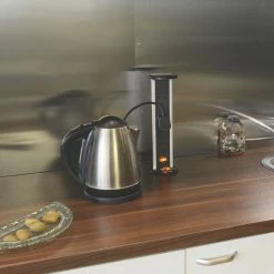 Kengo Pop Up Vertical 13A Mains Triple Socket Power Dock Black 5 Kengo Pop Up Vertical 13A Mains Triple Socket Power Dock Black -Truma Shop power 5 91923.1453900612