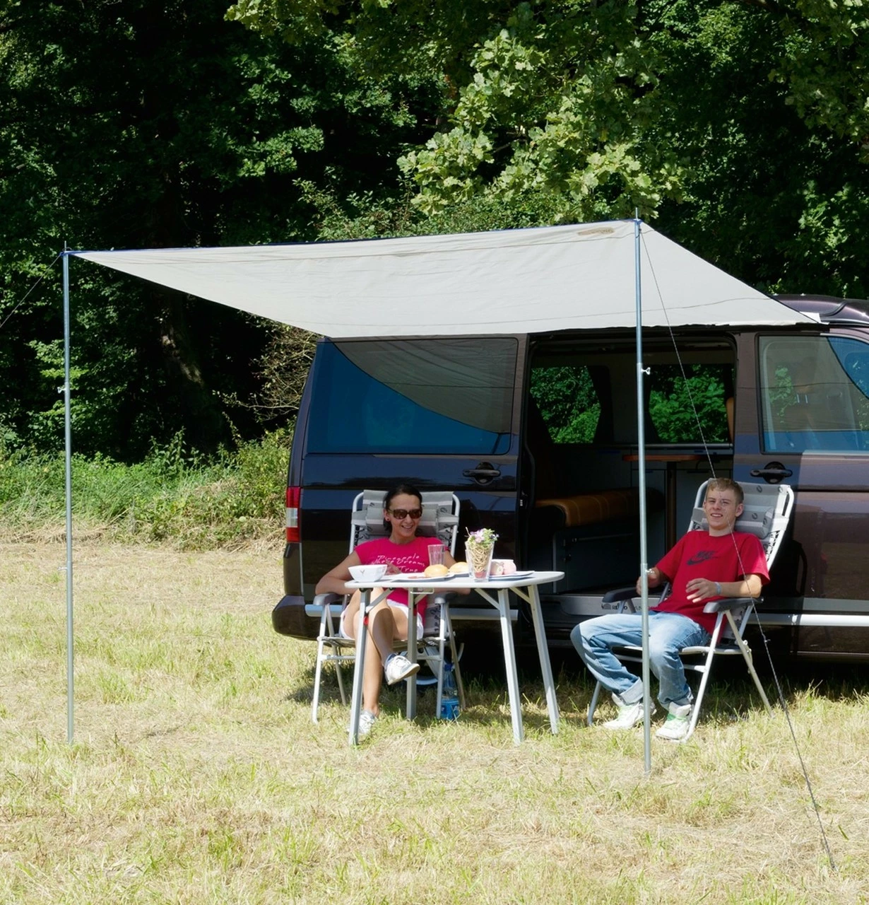 Reimo Charly Sunshade For VWT4 T5 T6 Campervan Short Wheelbase 3 Reimo Charly Sunshade For VWT4 T5 T6 Campervan Short Wheelbase