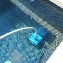 Dolphin Hybrid RS1 Swimming Pool Cleaning Robot -Truma Shop rs1 underwater floor 97808.1429106827
